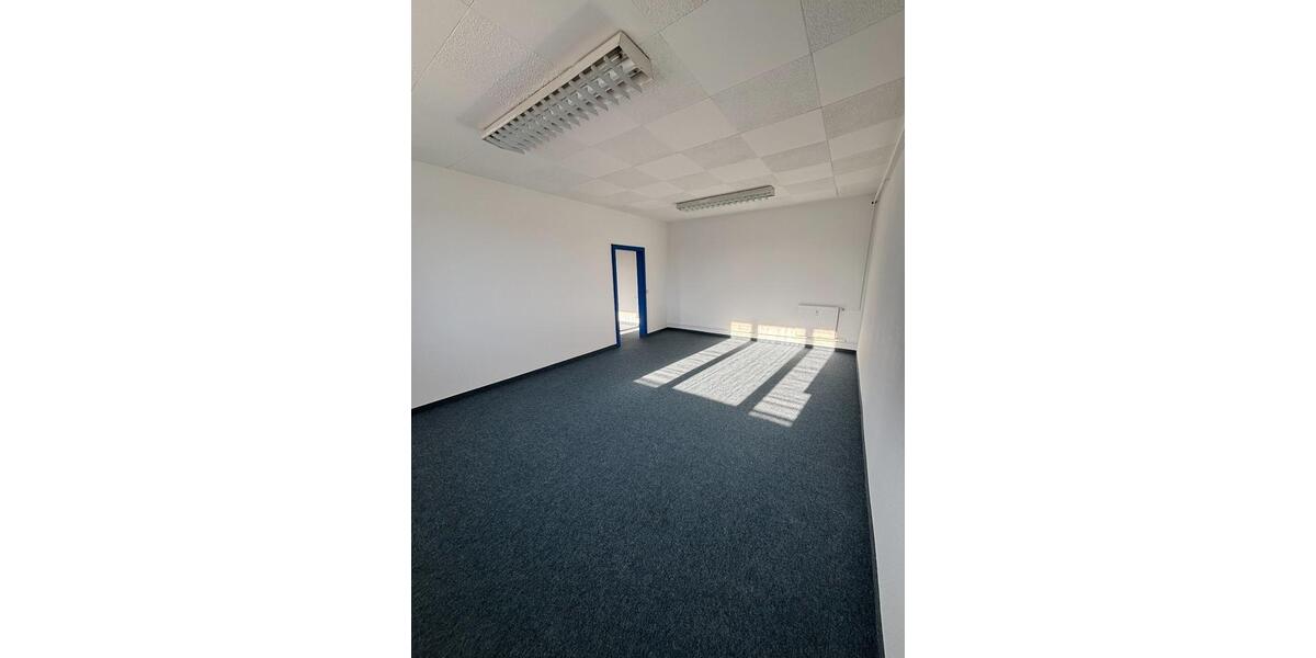 Gewerbeobjekt Niederwiesa - 269&euro; | Angebot:23192585