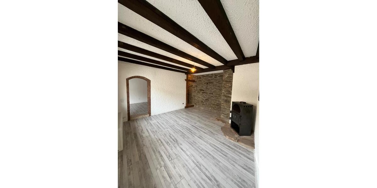 Etagenwohnung Boppard - 4 Zimmer, 92 m&sup2;, 750&euro; | Angebot:25892170