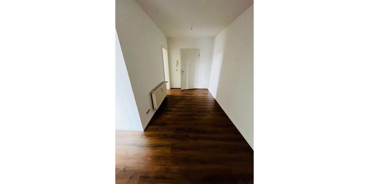 Helle 3 Zimmer-Whg im schönen Altbau! 3 zimmer