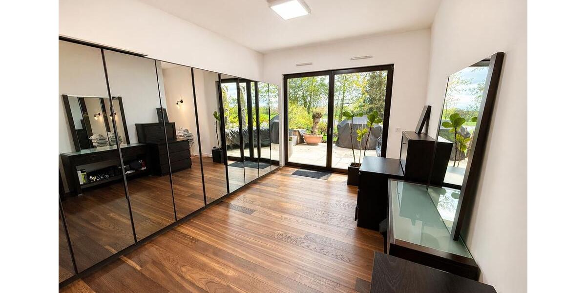 Einfamilienhaus Dresden Neustadt - 4 Zimmer, 229 m&sup2;, 3.899&euro; | Angebot:26617671