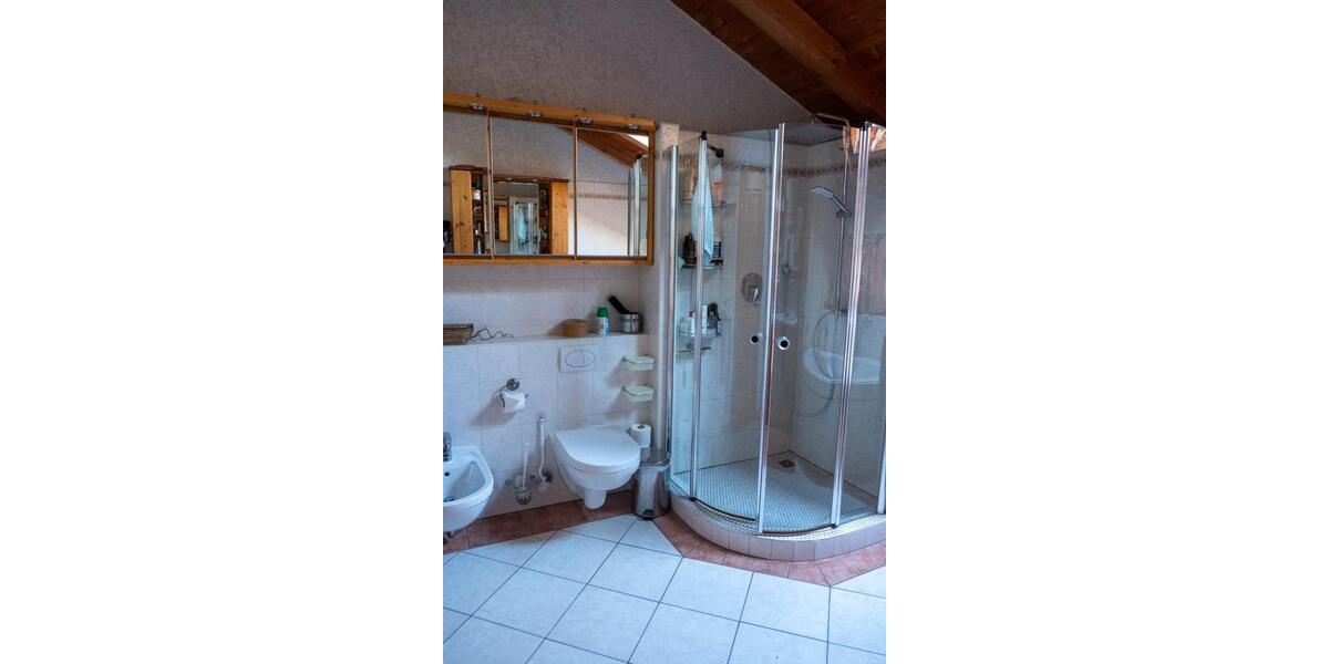 Etagenwohnung Holzkirchen - 1 Zimmer, 15 m&sup2;, 570&euro; | Angebot:25022788