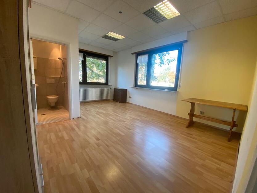 Ein-zwei oder 3 Zimmer-Wohnung in Käfertal, Mannheim zu vermieten zimmer
