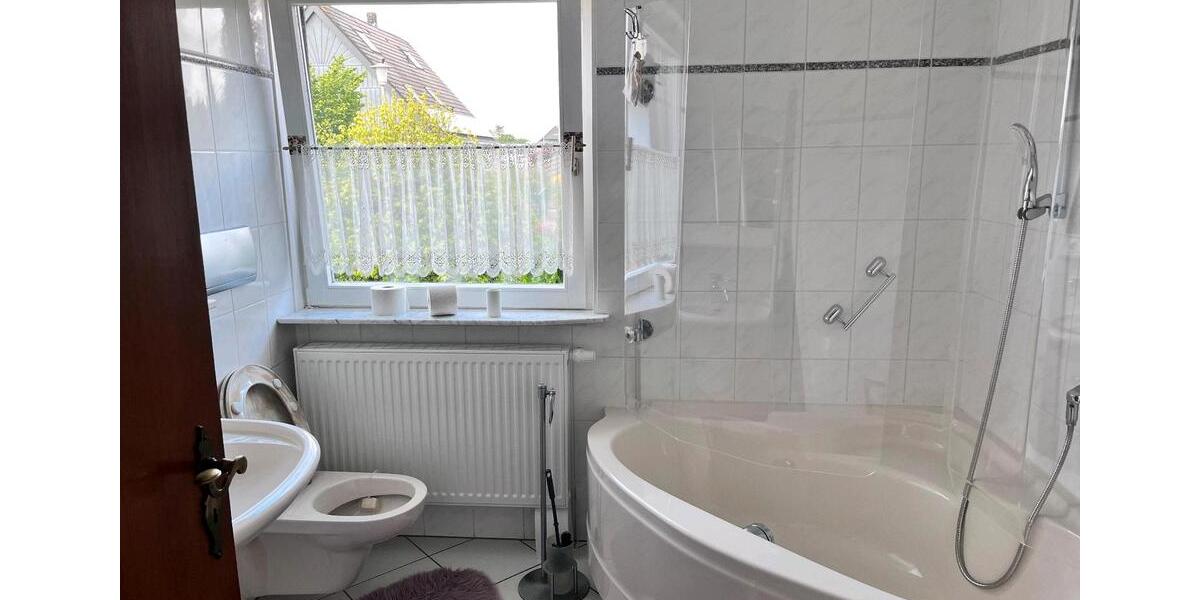 Einfamilienhaus Berne - 4 Zimmer, 135 m&sup2;, 1.200&euro; | Angebot:26586249
