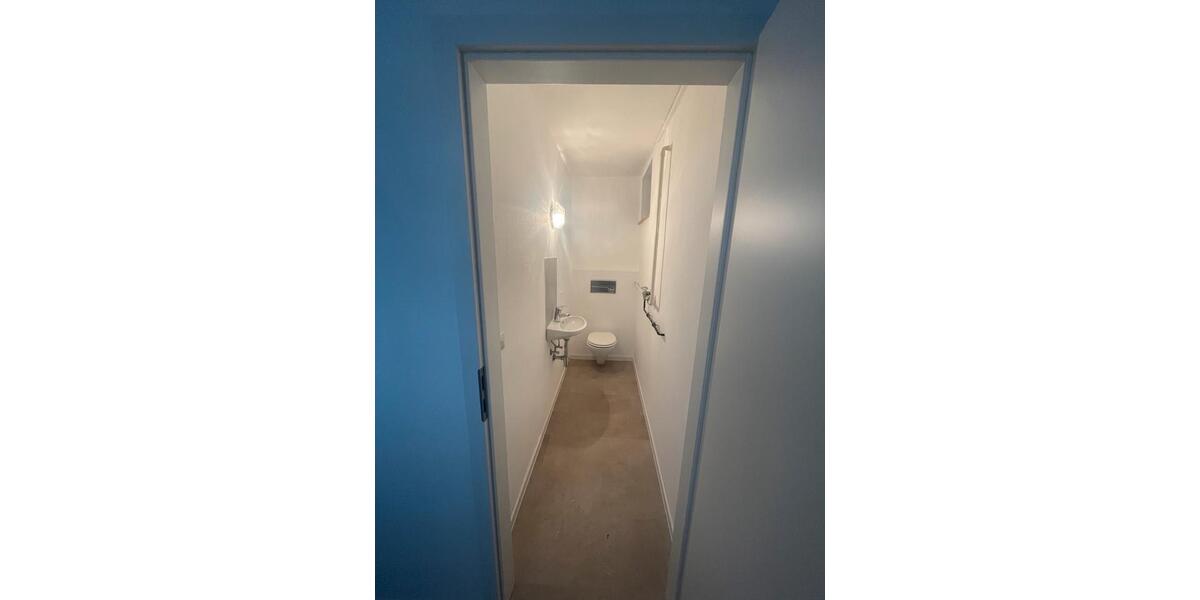 Etagenwohnung Reutlingen Reutlingen (Kernstadt) - 3.5 Zimmer, 130 m&sup2;, 1.500&euro; | Angebot:26566839