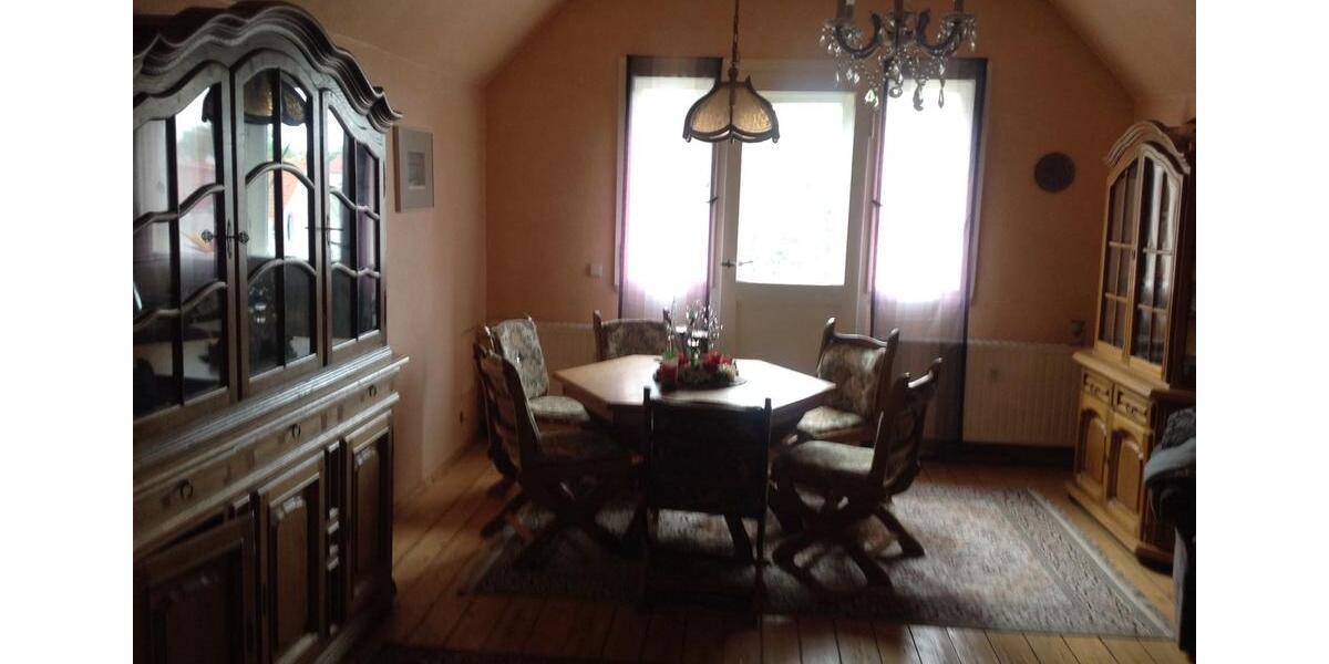 Wohnen auf Zeit Markkleeberg - 5 Zimmer, 150 m&sup2;, 50&euro; | Angebot:24848644