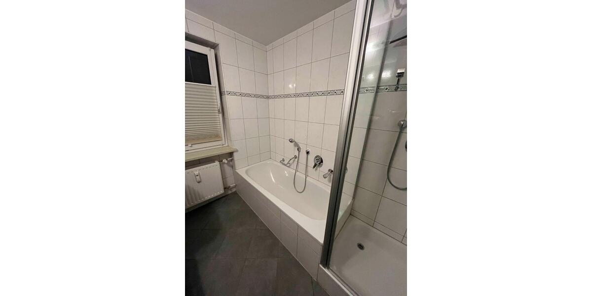 Hochparterre Füssen - 3 Zimmer, 90 m&sup2;, 1.216&euro; | Angebot:26624100