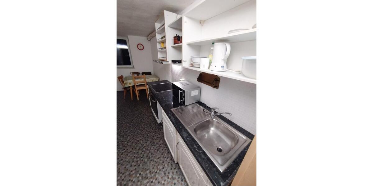 Wohnen auf Zeit Parkstetten - 1 Zimmer, 13 m&sup2;, 300&euro; | Angebot:26701600