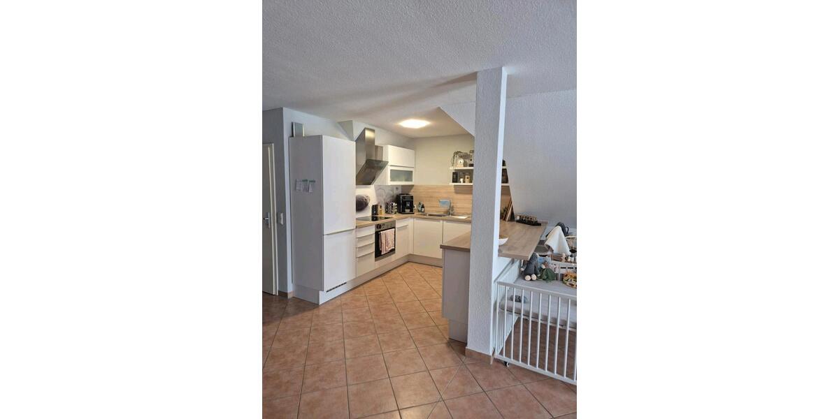 Dachgeschoßwohnung Minden Kuhlenkamp - 3.5 Zimmer, 90 m&sup2;, 890&euro; | Angebot:25052521