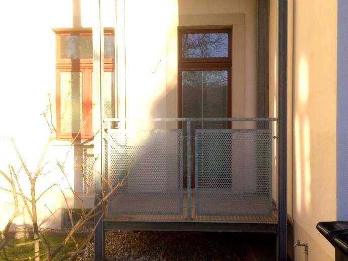 Ab Oktober: gemütliche 2-Raum Wohnung mit Balkon