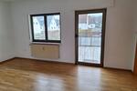 Etagenwohnung Solms - 3 Zimmer, 125 m&sup2;, 1.100&euro; | Angebot:25046820