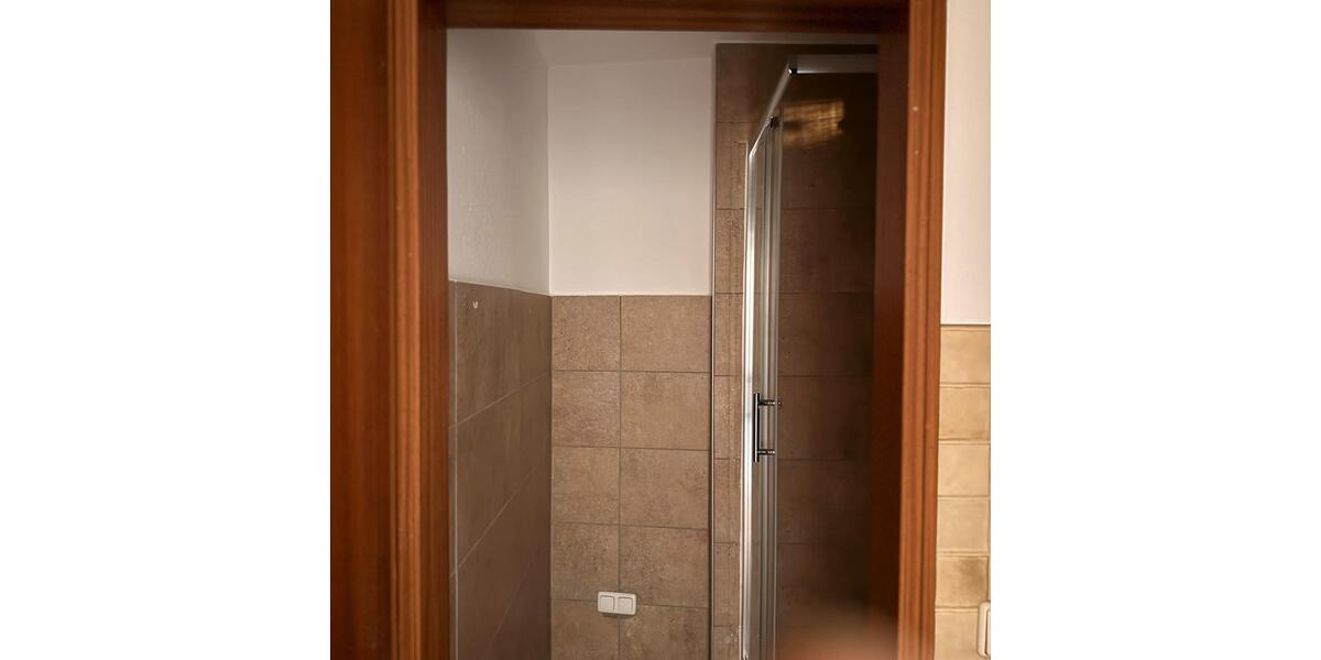 Etagenwohnung Bad Neustadt an der Saale - 5 Zimmer, 110 m&sup2;, 950&euro; | Angebot:26366318