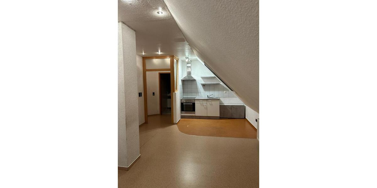 Dachgeschoßwohnung Lohra - 3 Zimmer, 58 m&sup2;, 780&euro; | Angebot:24806183