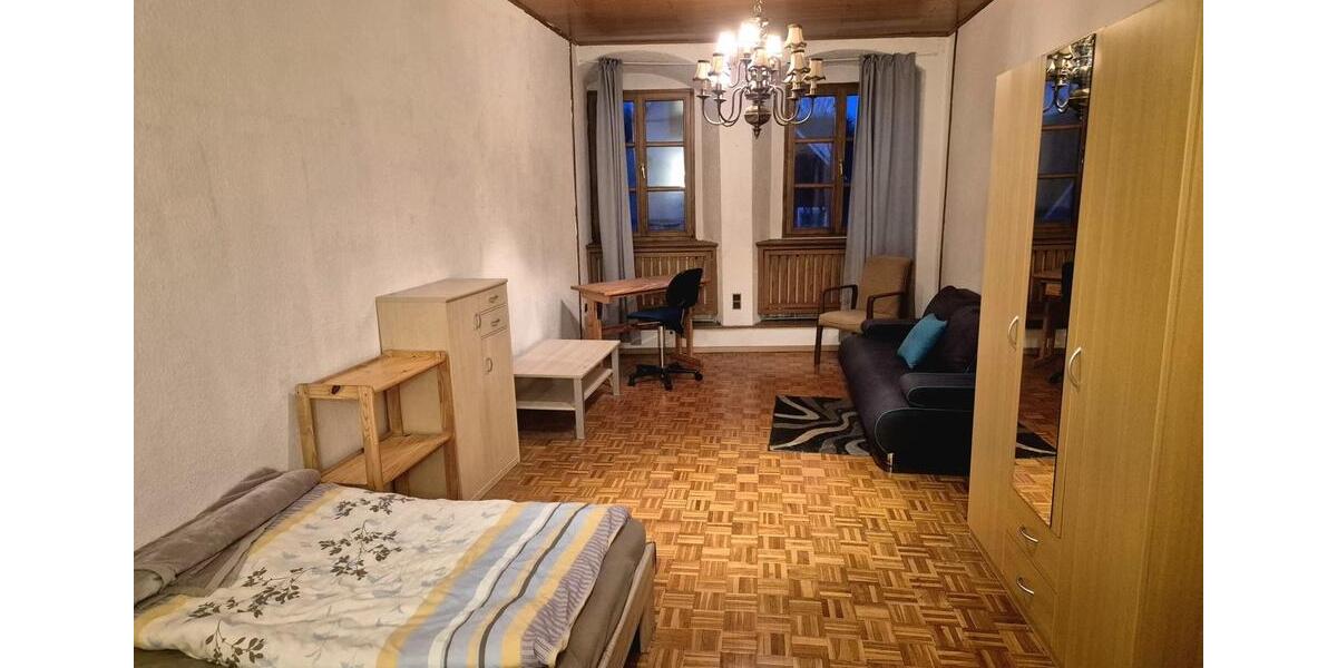 WG Zimmer in Weiden Zentrum 1 zimmer