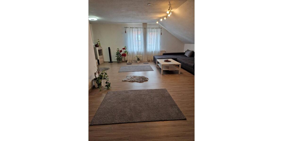 Etagenwohnung Sande - 4 Zimmer, 110 m&sup2;, 790&euro; | Angebot:26576093