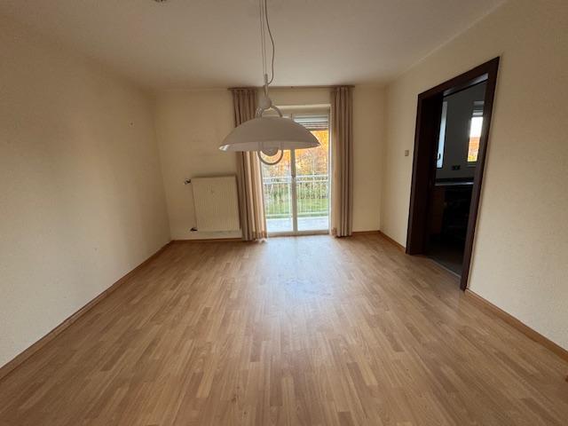 Etagenwohnung Sankt Ingbert - 4 Zimmer, 76 m&sup2;, 680&euro; | Angebot:24864831