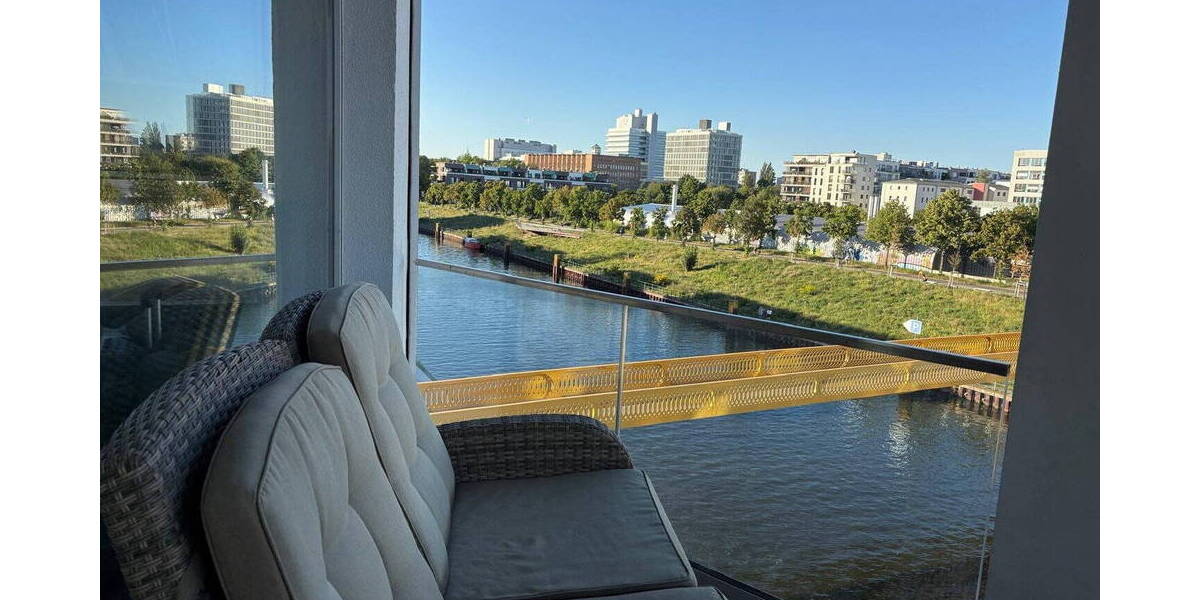 Etagenwohnung Berlin Mitte - 2 Zimmer, 53 m&sup2;, 1.600&euro; | Angebot:26200131