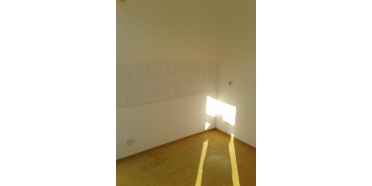 Etagenwohnung Großenhain - 3 Zimmer, 104 m&sup2;, 575&euro; | Angebot:25869648
