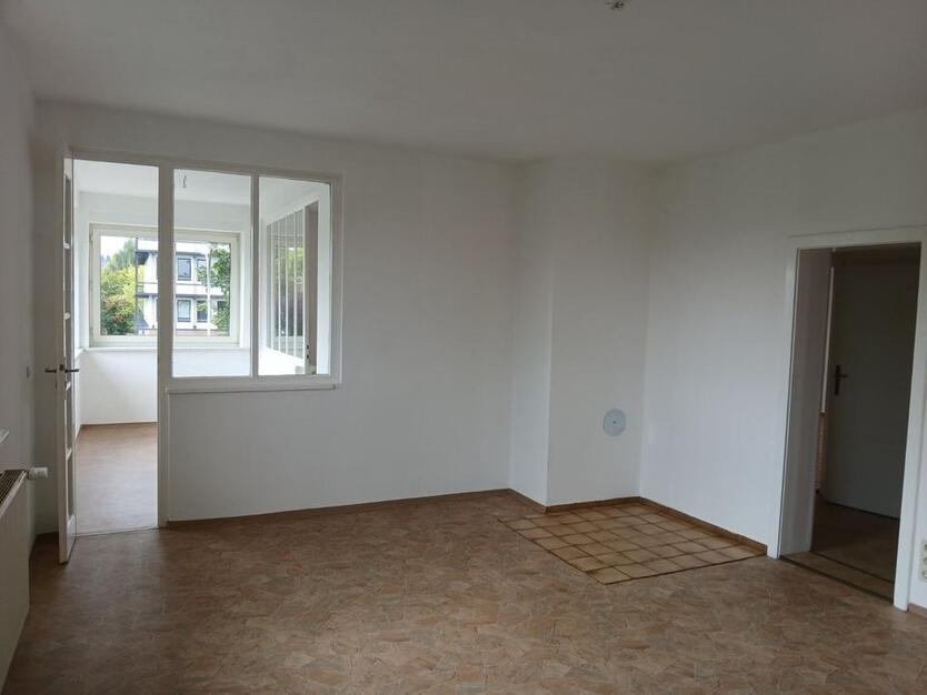 Großzügige 5-Zimmer-Wohnung in Neuhof