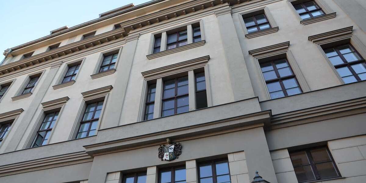 Büro in Halle 1.350 € 176 m² zimmer