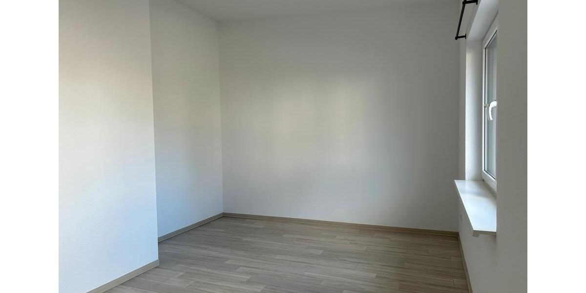 Erdgeschoßwohnung Grünberg - 2.5 Zimmer, 78 m&sup2;, 950&euro; | Angebot:26610189