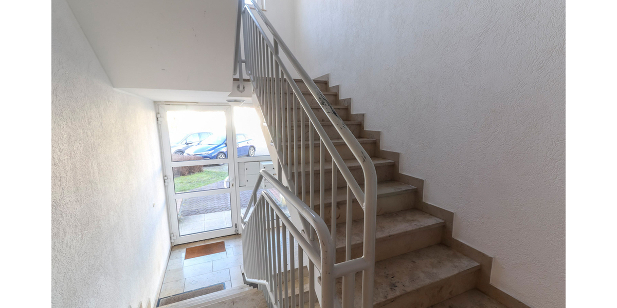 3 RAUM + DACHGESCHOSS + BALKON + LAMINAT + TRAUMHAFT RUHIG + AB JUNI 2026 - Dachgeschoßwohnung Markkleeberg Großstädteln | Angebot:25268606