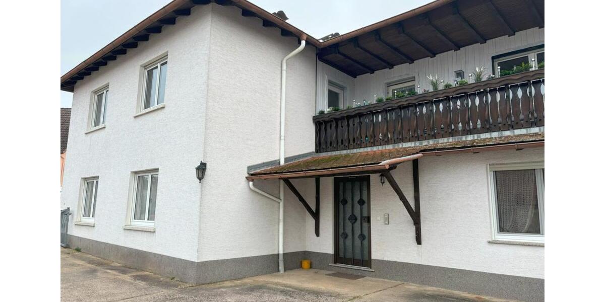 Geräumige 4-Zimmerwohnung in Johannesberg 4 zimmer