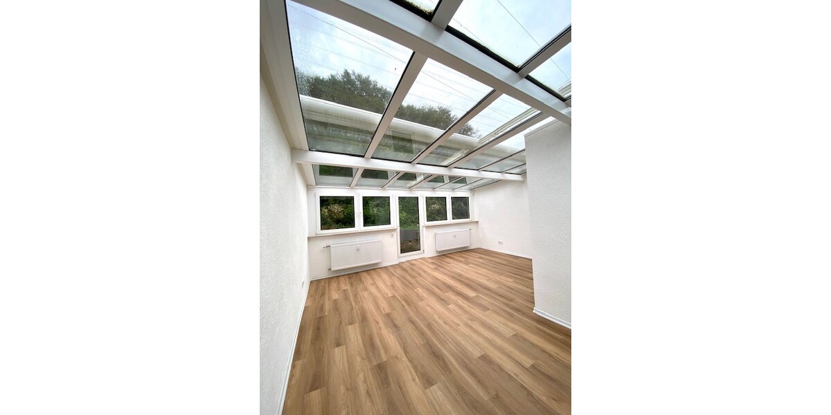 Lichtdurchflutetes wohnen und leben unter "freiem Himmel