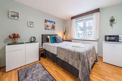 Zimmer Frankfurt Europaviertel - 1 Zimmer, 830&euro; | Angebot:26681153