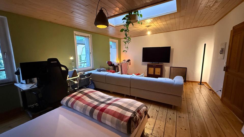 unbefristetes möbliertes WG Zimmer in direkter THB- und MHB-Nähe zu vermieten 1 zimmer