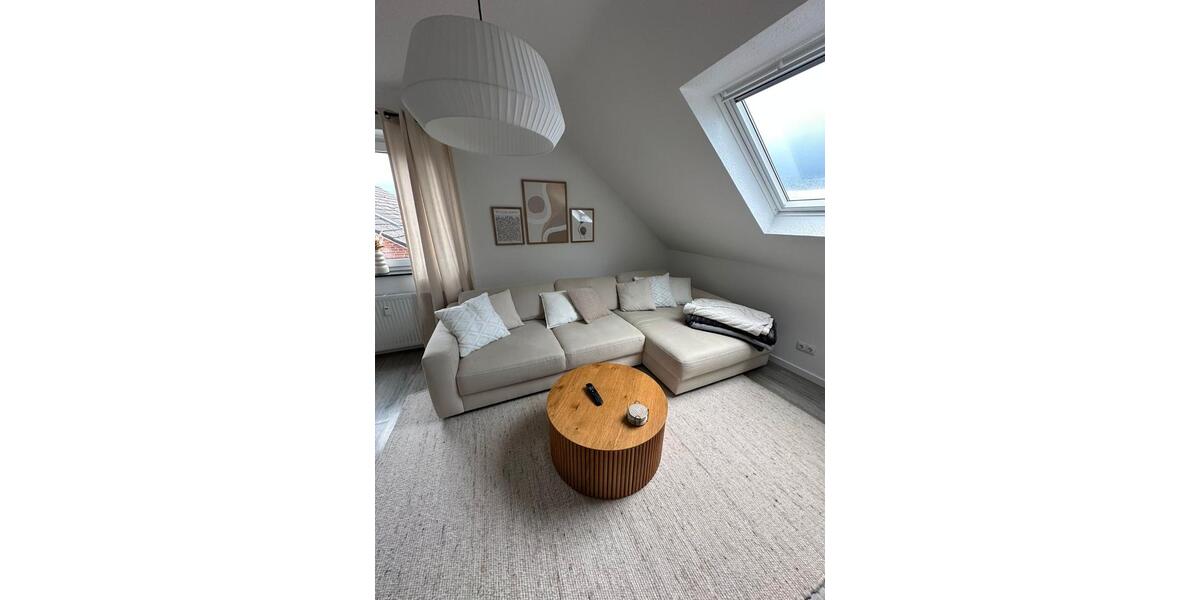 Dachgeschoßwohnung Bückeburg - 1 Zimmer, 79 m&sup2;, 690&euro; | Angebot:26522390
