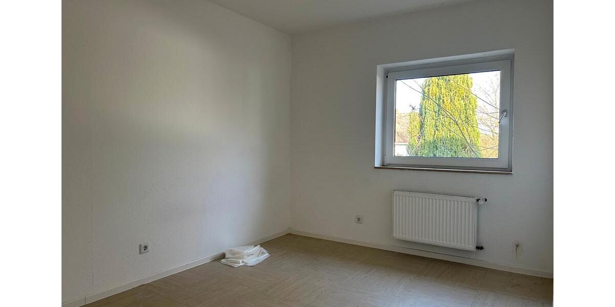 Etagenwohnung Remscheid Remscheid-Süd - 3 Zimmer, 55 m&sup2;, 325&euro; | Angebot:24616299