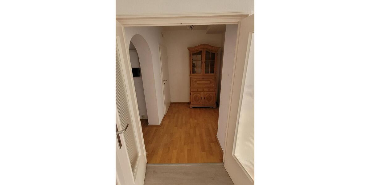 Etagenwohnung Wuppertal Gemarkung Ronsdorf - 2 Zimmer, 63 m&sup2;, 590&euro; | Angebot:25484267