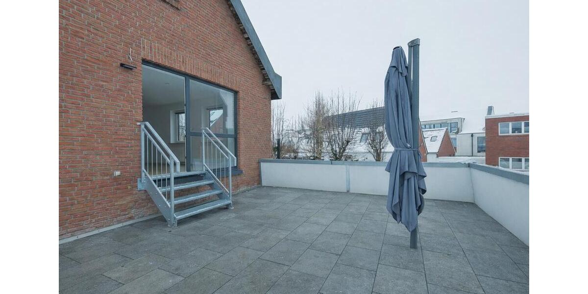 Maisonettenwohnung Jever - 4 Zimmer, 151 m&sup2;, 1.250&euro; | Angebot:25567927