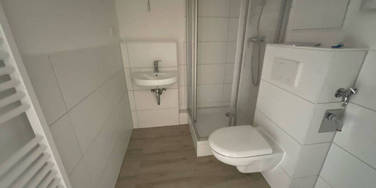 Etagenwohnung Bitterfeld-Wolfen Wolfen - 2 Zimmer, 54 m&sup2;, 384&euro; | Angebot:25706259