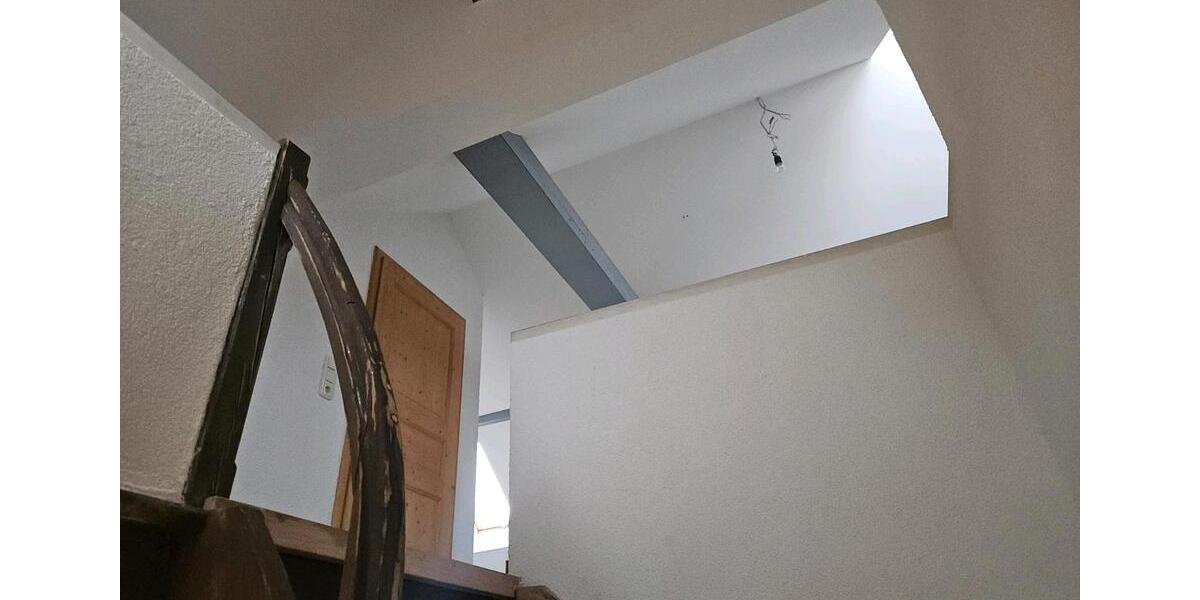 Dachgeschoßwohnung Doberlug-Kirchhain Kirchhain - 3 Zimmer, 88 m&sup2;, 850&euro; | Angebot:25257786