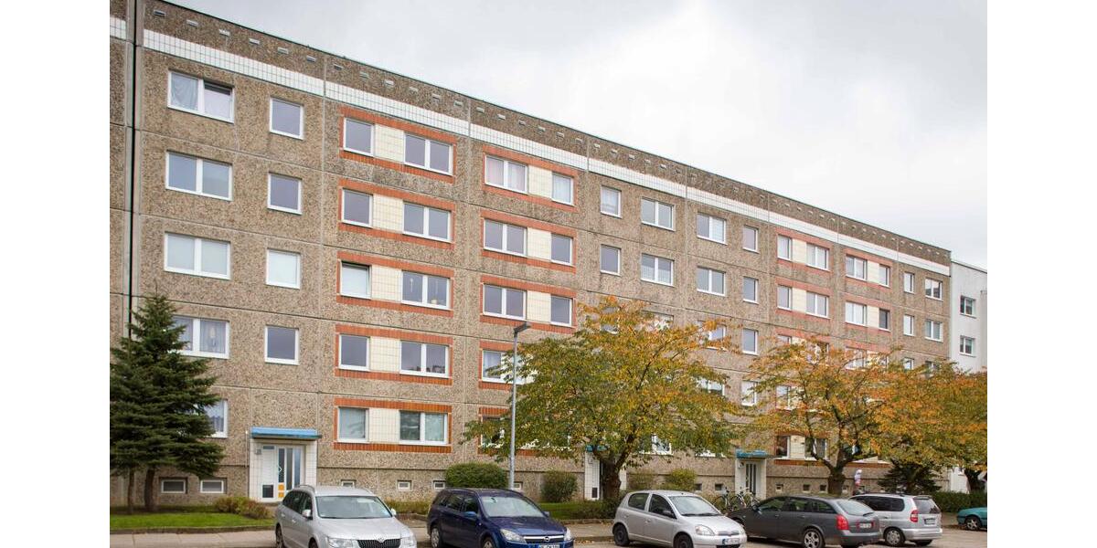 Etagenwohnung Neubrandenburg Datzeberg - 3 Zimmer, 63 m&sup2;, 313&euro; | Angebot:26349721