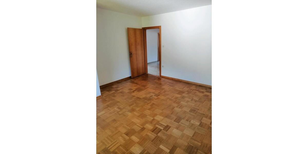 Etagenwohnung Eystrup - 3 Zimmer, 92 m&sup2;, 680&euro; | Angebot:26634993