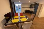 Großzügige möblierte 2-Zimmer-Wohnung mit Terrasse im Erdgeschoss zimmer
