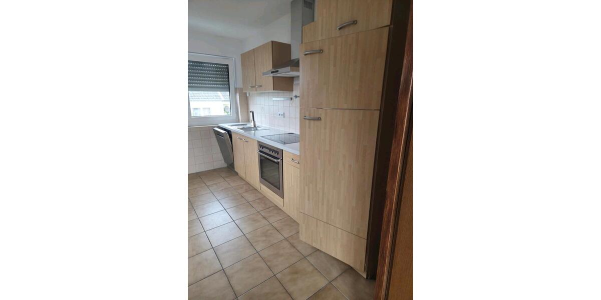 Dachgeschoßwohnung Alzenau - 3 Zimmer, 92 m&sup2;, 1.000&euro; | Angebot:24650691