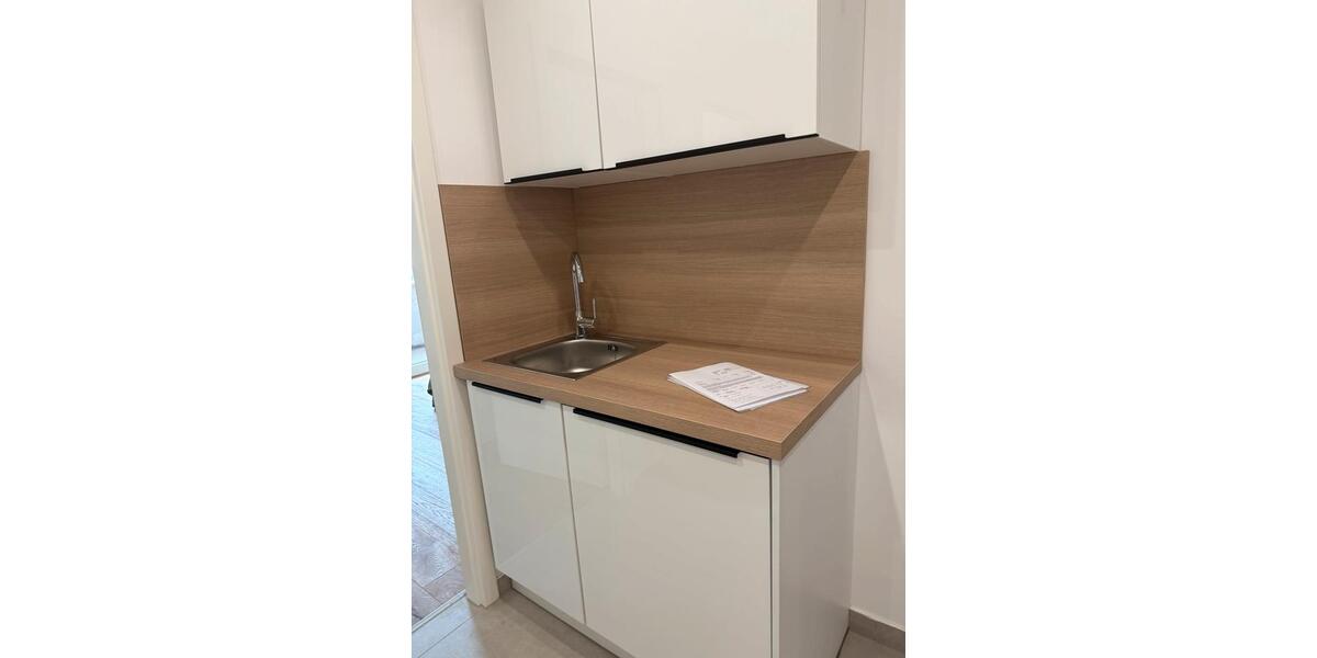 Etagenwohnung Fürth Südstadt - 2 Zimmer, 10 m&sup2;, 580&euro; | Angebot:25870364