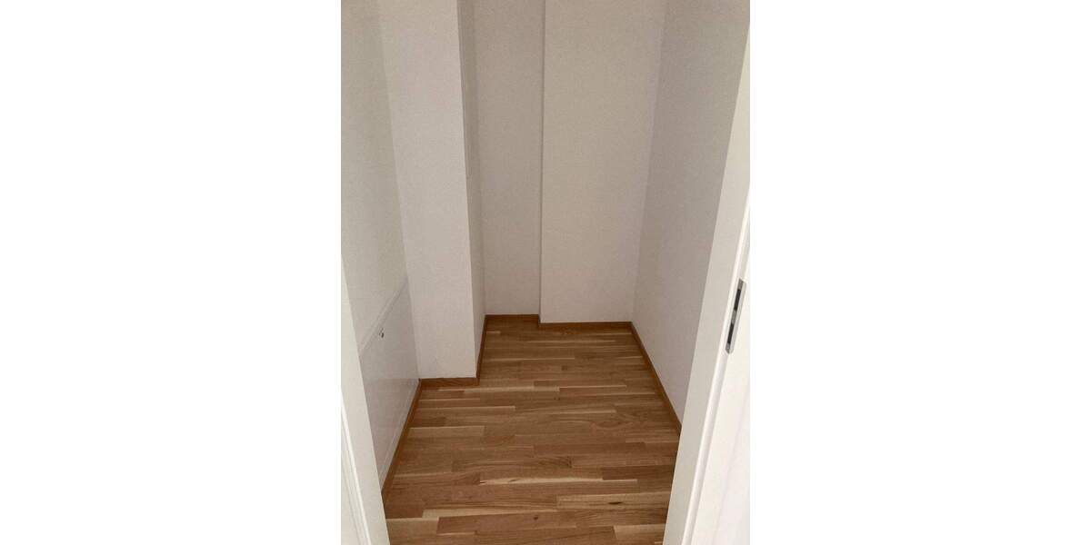 Etagenwohnung Schweinfurt Musikerviertel und amerik. Siedlung - 3 Zimmer, 89 m&sup2;, 995&euro; | Angebot:26189401