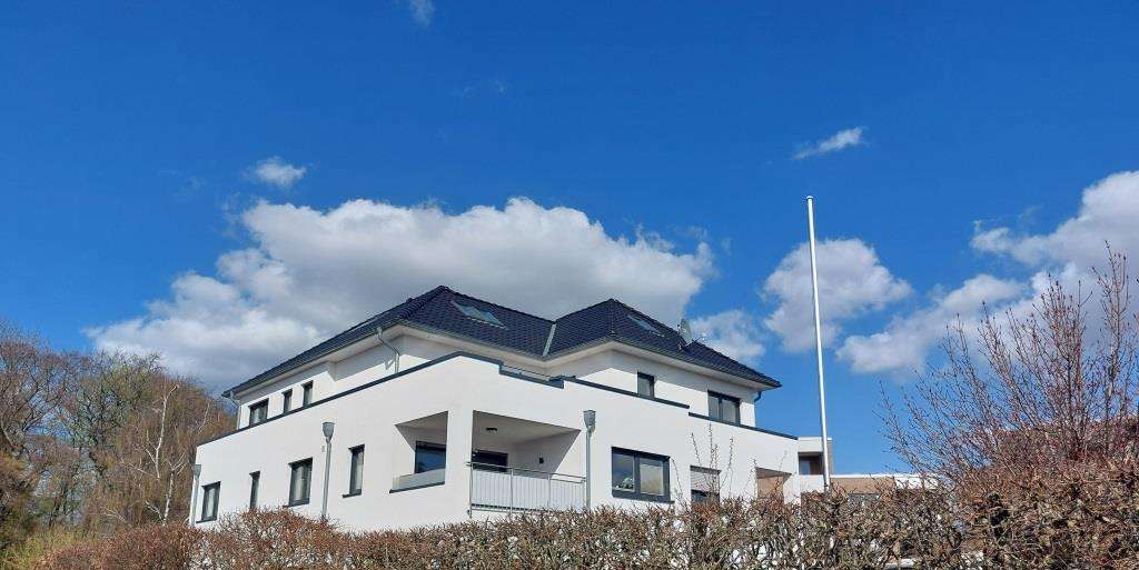 Etagenwohnung Minden - 5 Zimmer, 170 m&sup2;, 1.500&euro; | Angebot:26085445