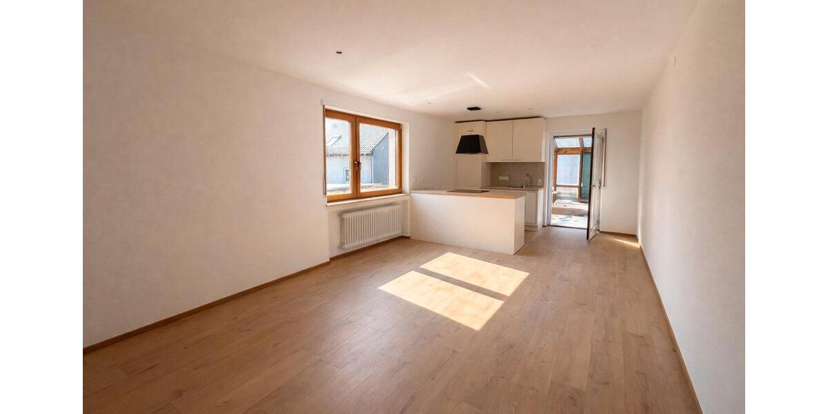 Etagenwohnung Bruchsal - 3 Zimmer, 87 m&sup2;, 1.200&euro; | Angebot:26216363