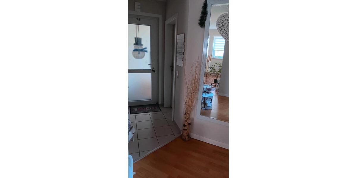 Dachgeschoßwohnung Alzey - 3 Zimmer, 97 m&sup2;, 1.220&euro; | Angebot:24753417