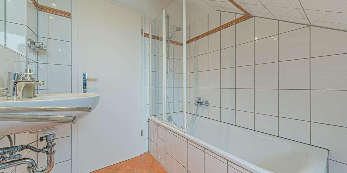 Etagenwohnung Frankfurt am Main Sachsenhausen - 2 Zimmer, 60 m&sup2;, 1.650&euro; | Angebot:25107450