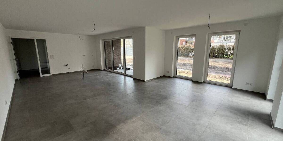 Etagenwohnung Rheine - 2 Zimmer, 92 m&sup2;, 1.250&euro; | Angebot:25996851