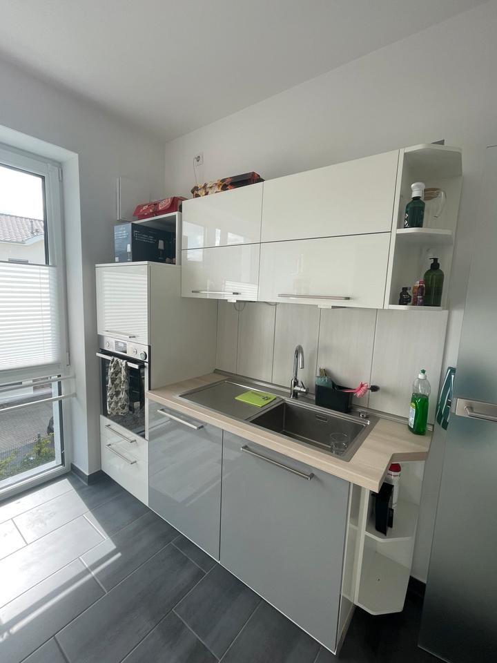 Schöne 2 Zimmer-Wohnung ab dem 01.11. zu vermieten
