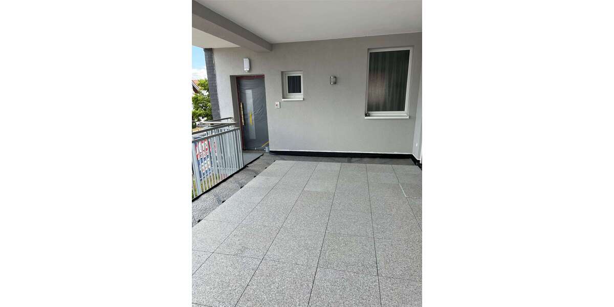 Etagenwohnung Ettlingen - 4 Zimmer, 134 m&sup2;, 1.745&euro; | Angebot:26125272