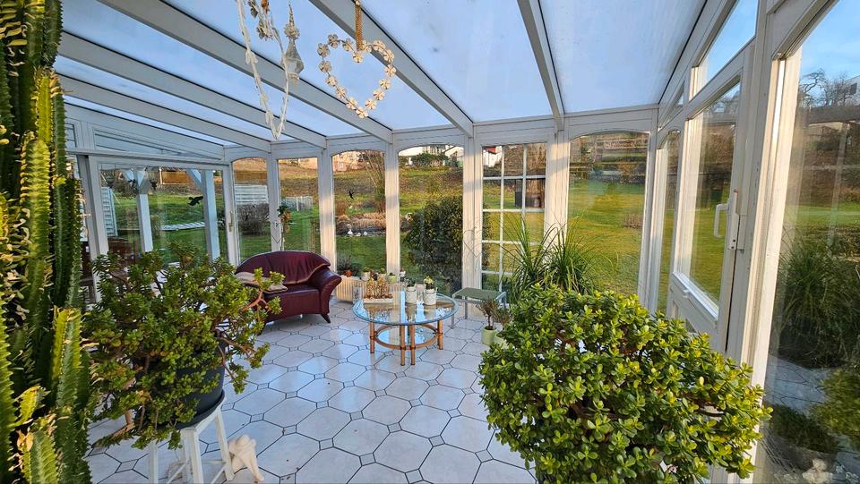 Helle 3 Zimmerwohnung mit Garten und Wintergarten | 144 m² 3 zimmer