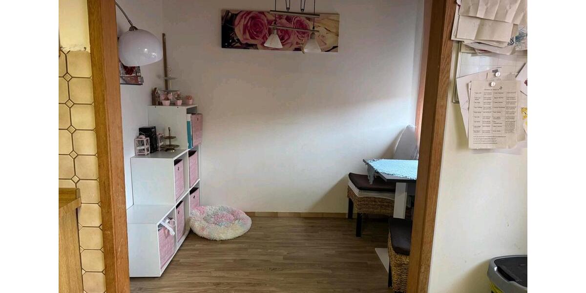 Etagenwohnung Wingst - 6 Zimmer, 155 m&sup2;, 1.100&euro; | Angebot:26539664